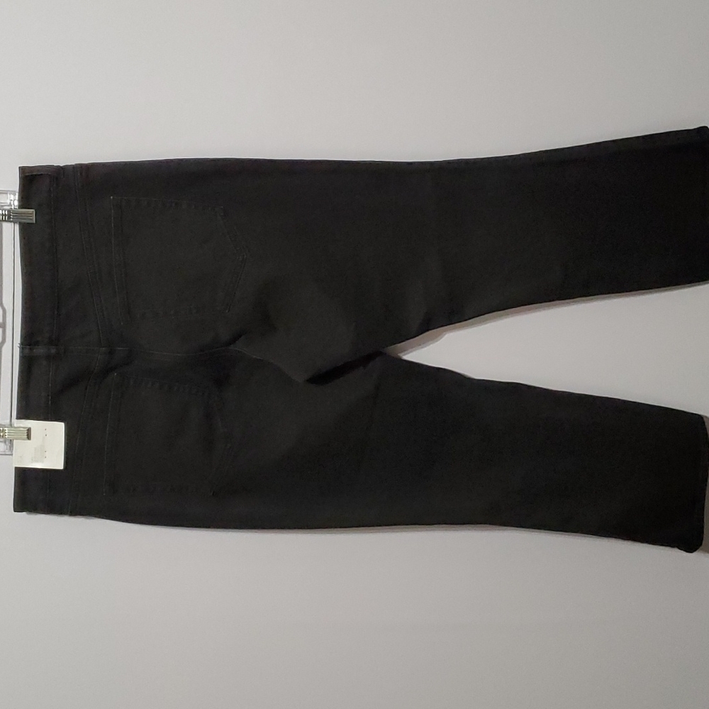 16 H&M Flare Ankle Length Black Jeans - Picture 5 of 8